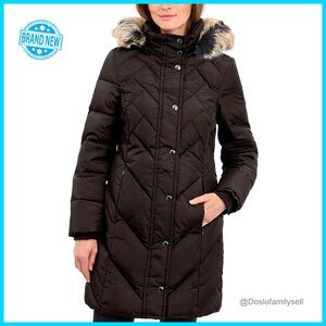 Knee Length Down Coat Quilted Hooded Snap Front Slim Silhouette Winter Jacket